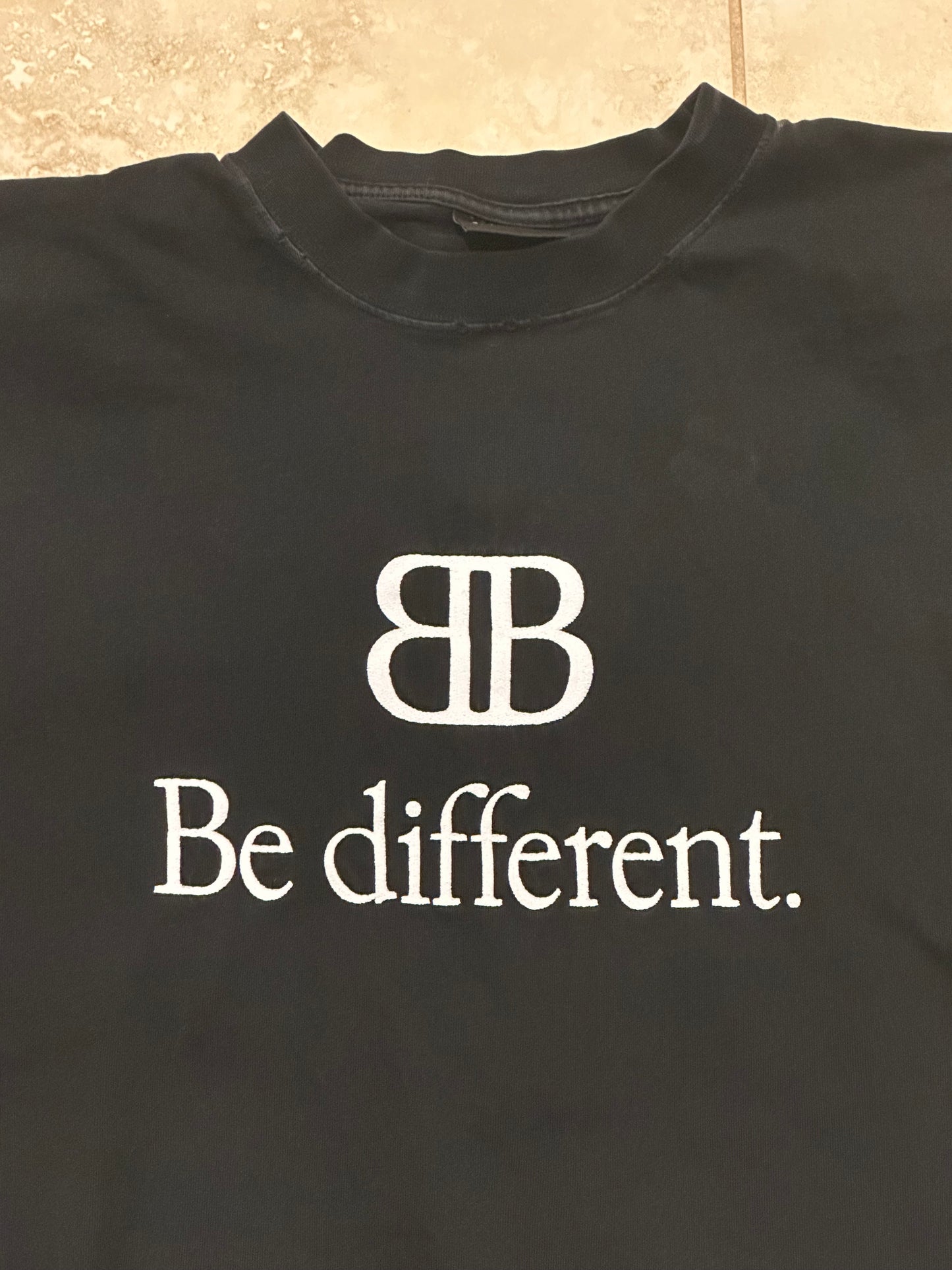 Balenciaga "Be Different" Tee