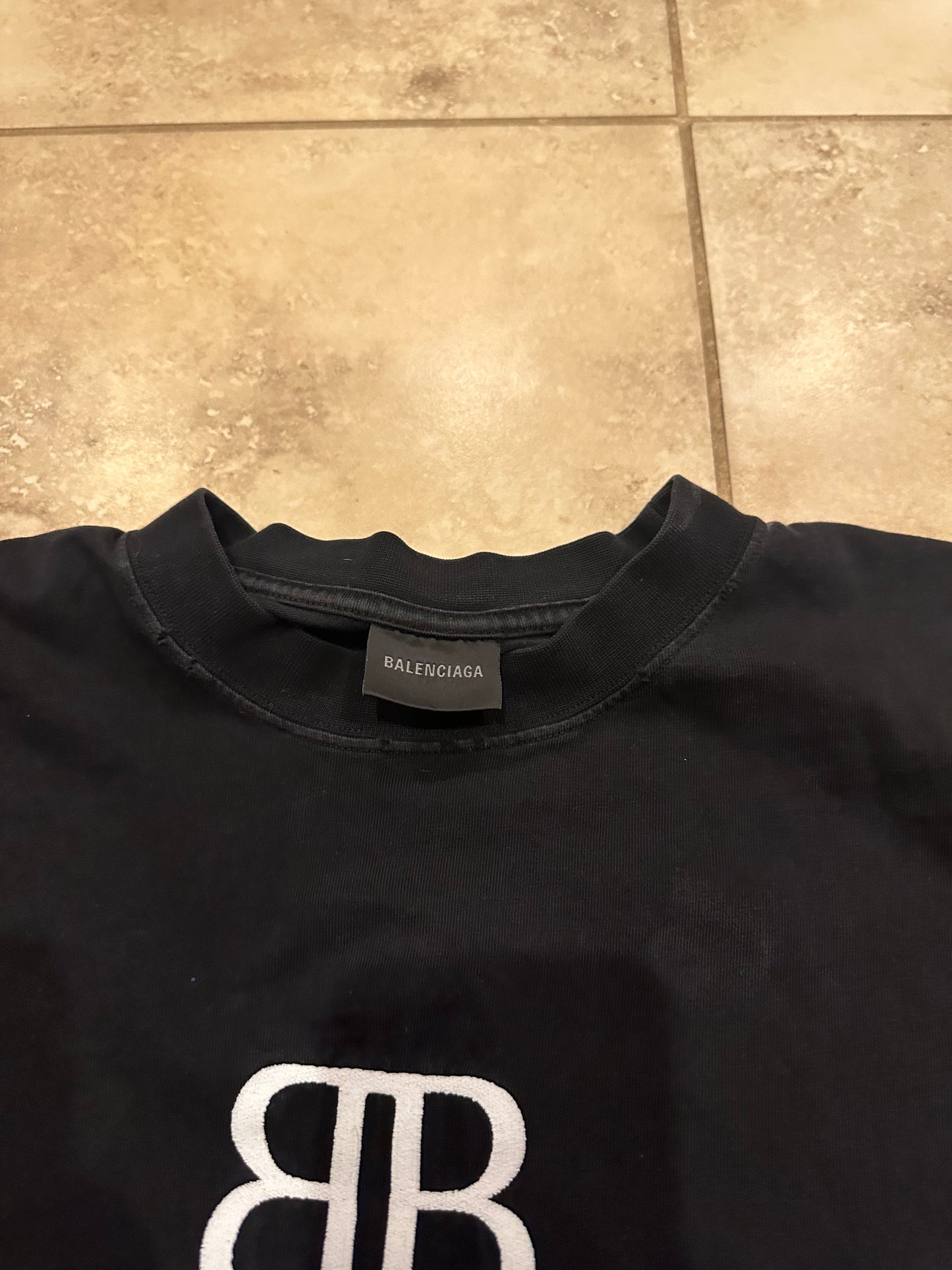 Balenciaga "Be Different" Tee