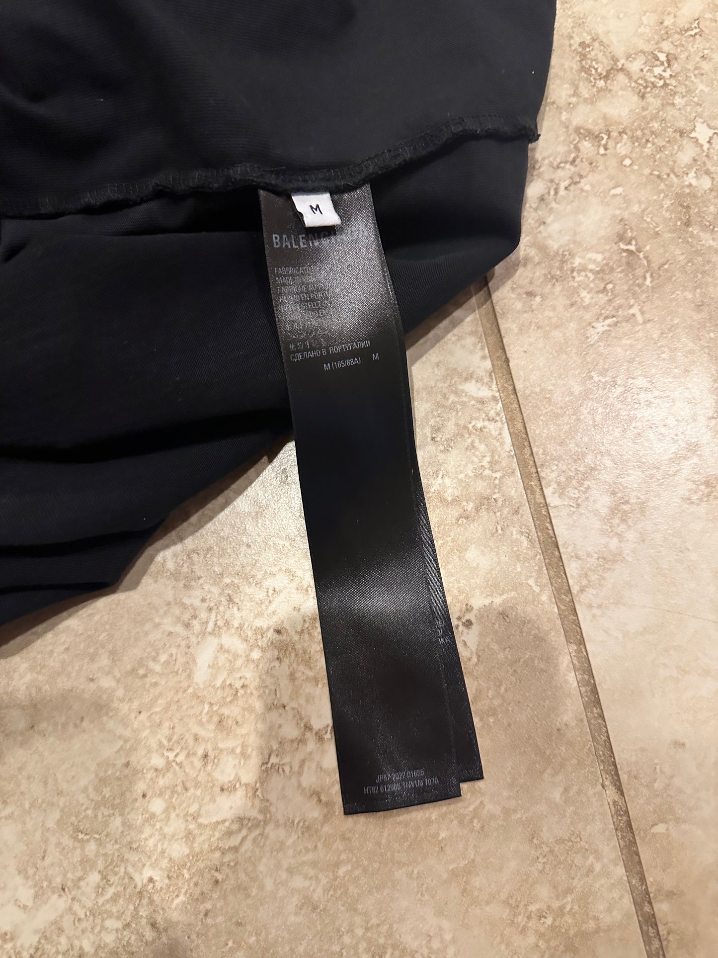 Balenciaga "Be Different" Tee
