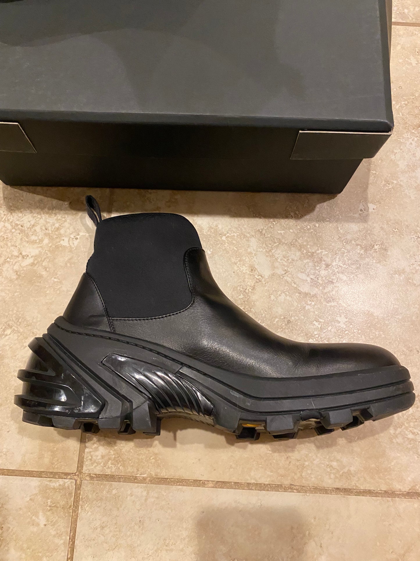 1017 Alyx 9SM Mid boots