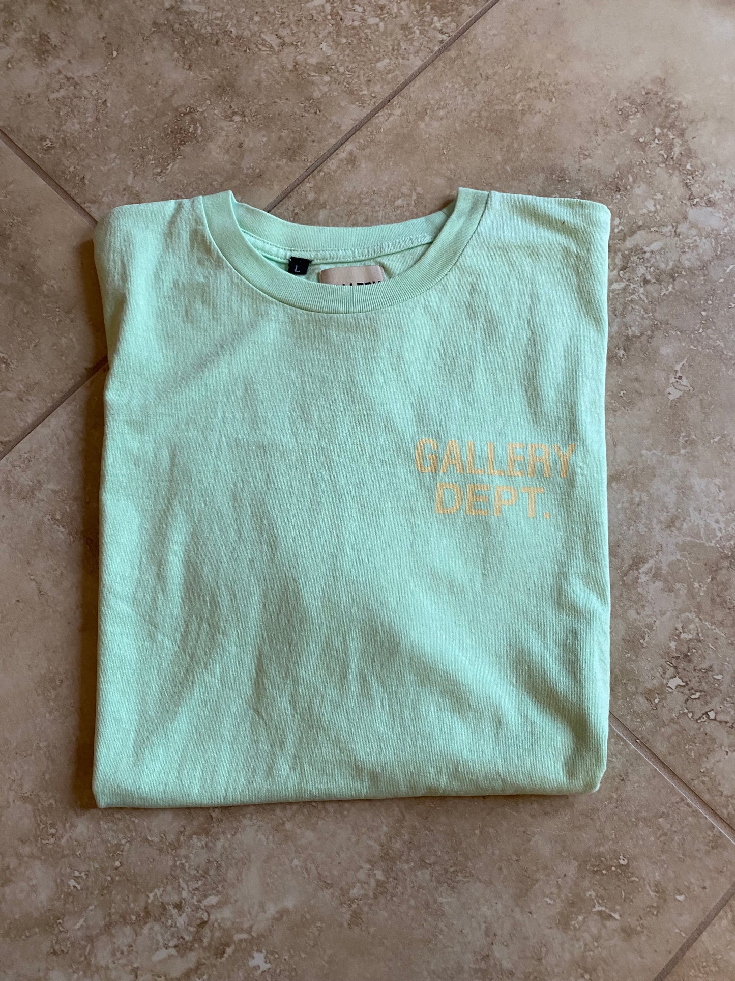 Gallery Dept. baby blue tee