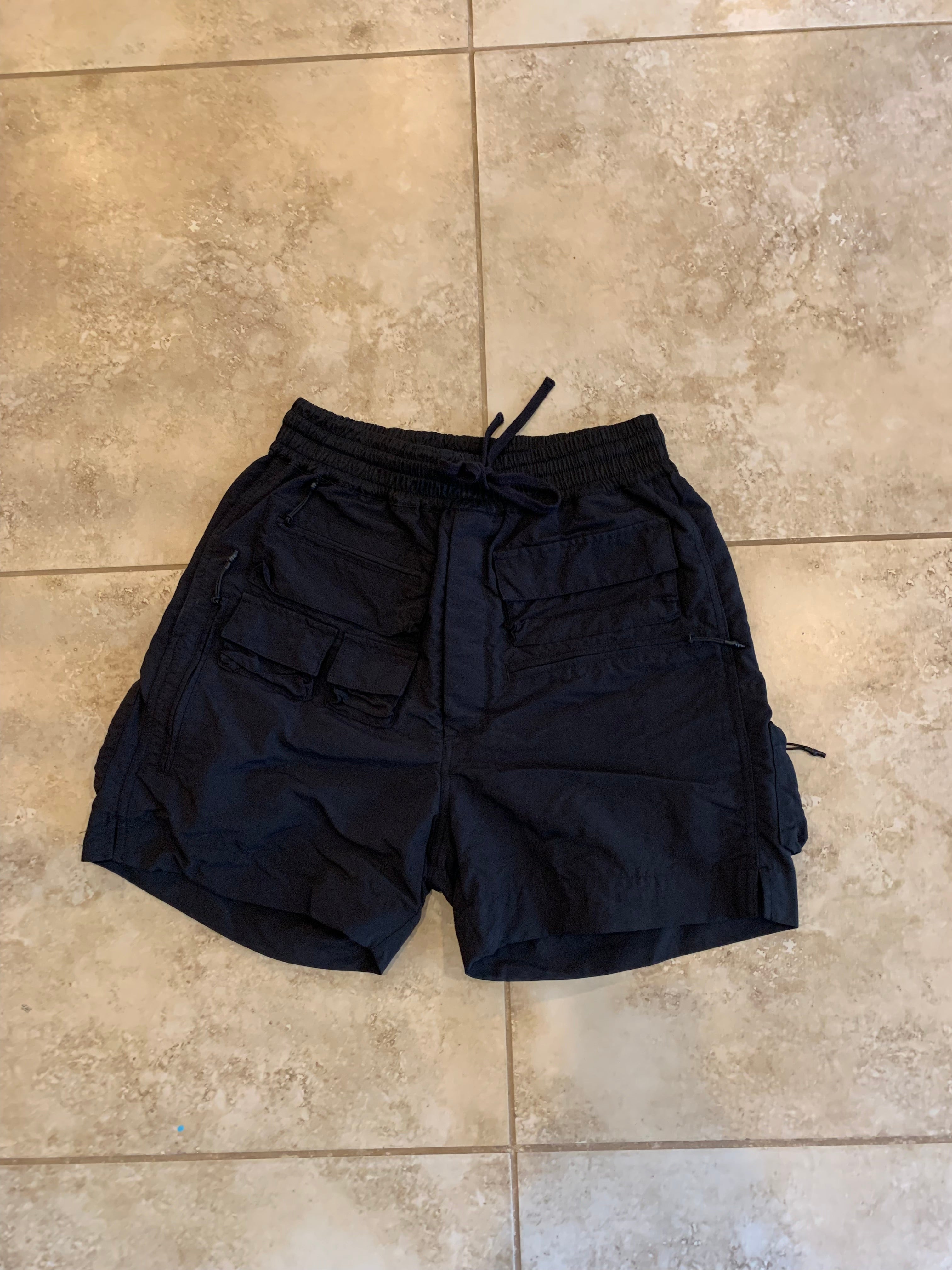 Who is Jacov Cargo Shorts – Anthony'sArchive