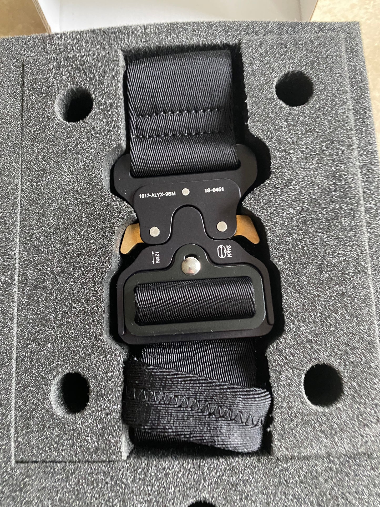 1017 Alyx 9SM OG Buckle Belt