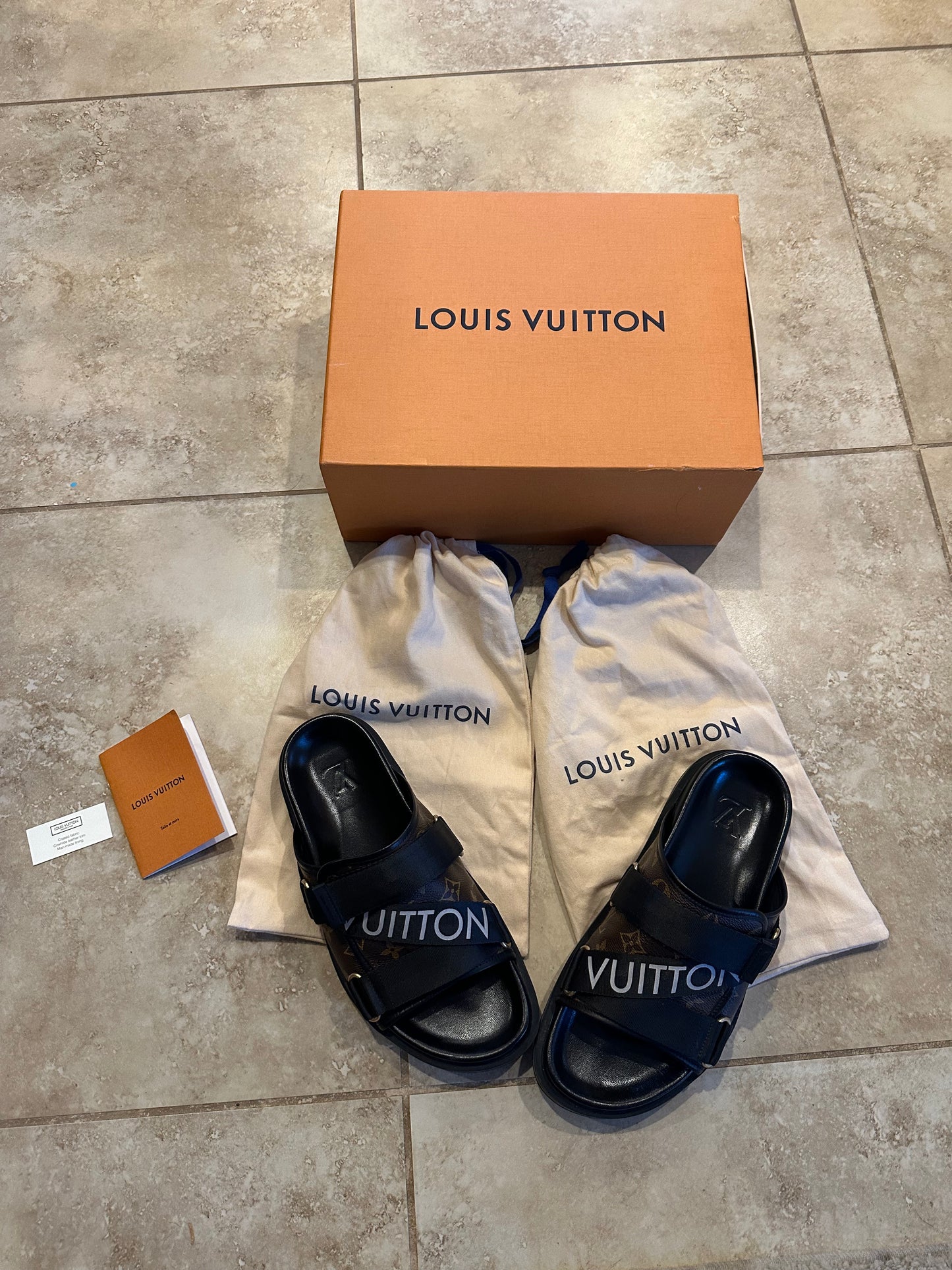 Louis Vuitton Reflective Honolulu Mule Slides