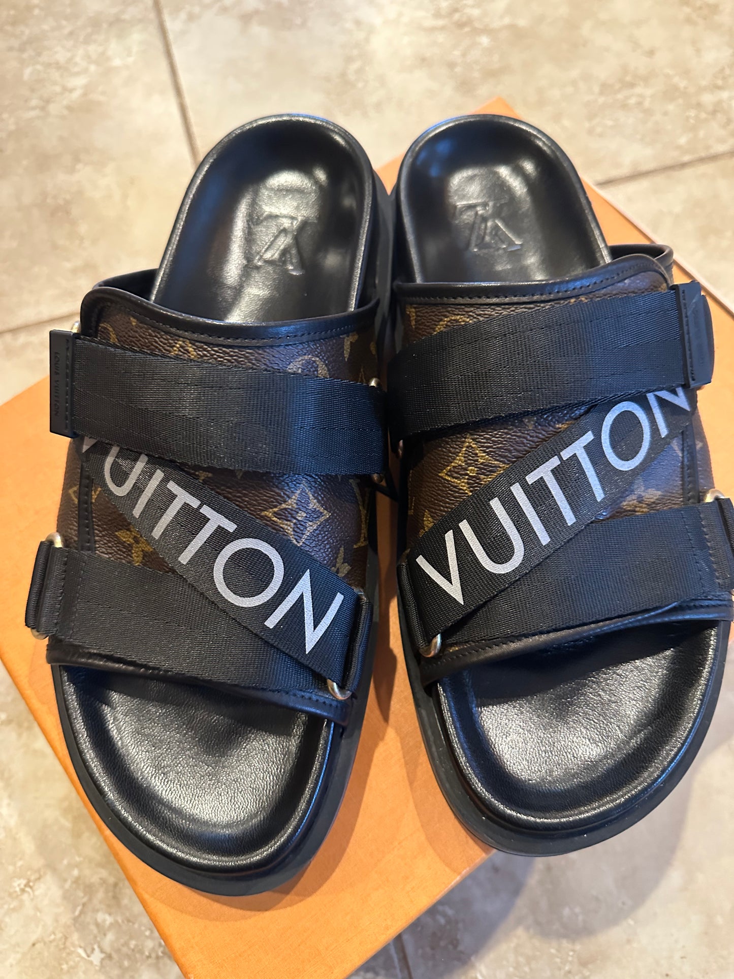 Louis Vuitton Reflective Honolulu Mule Slides