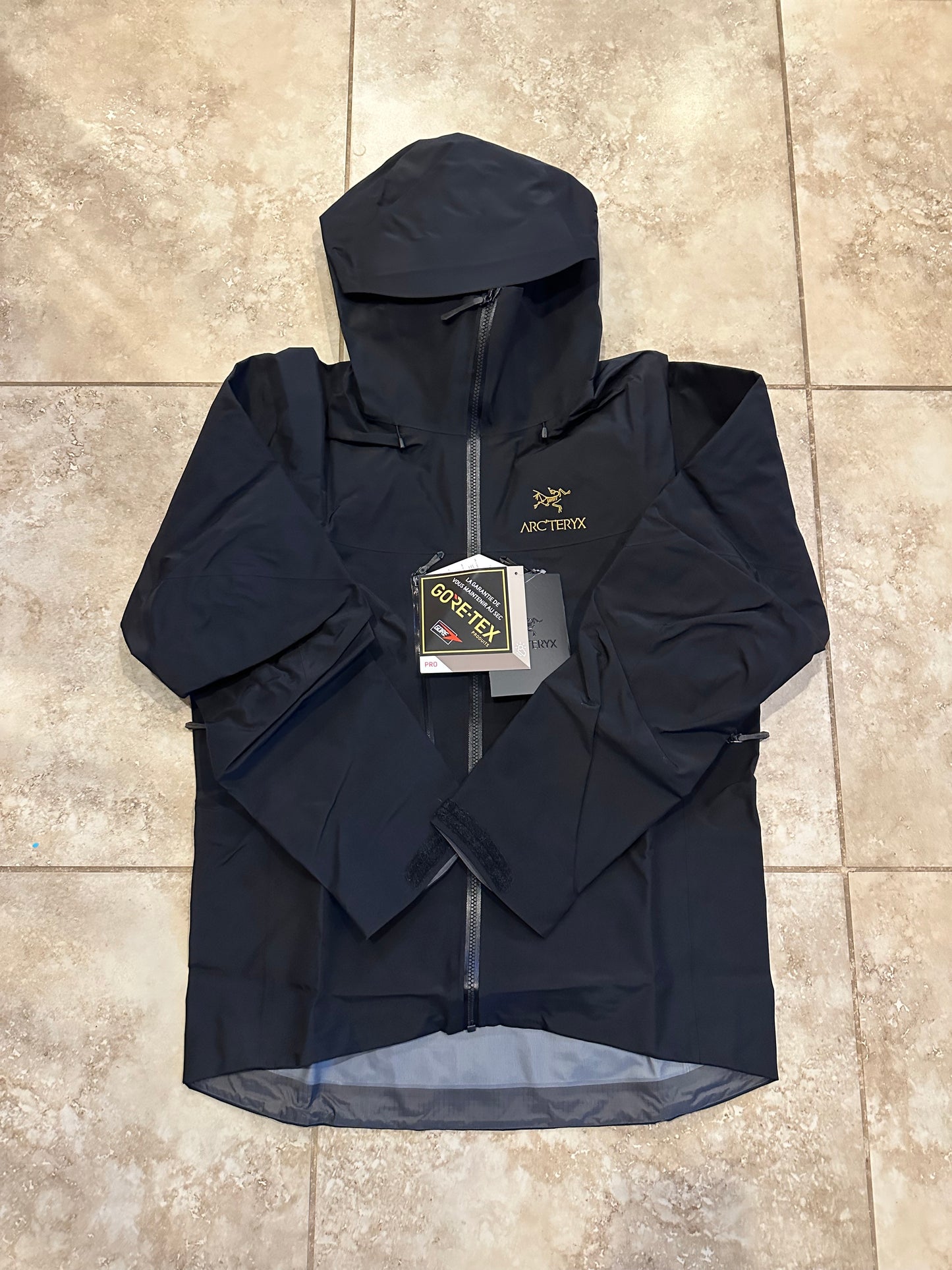 Arc'teryx Alpha SV Jacket