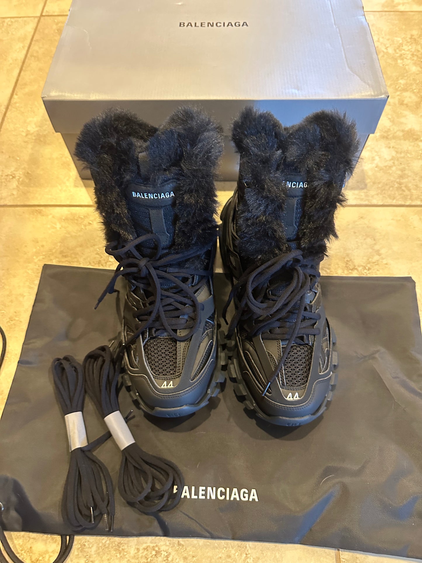 Balenciaga Track Hike Hight top shoes