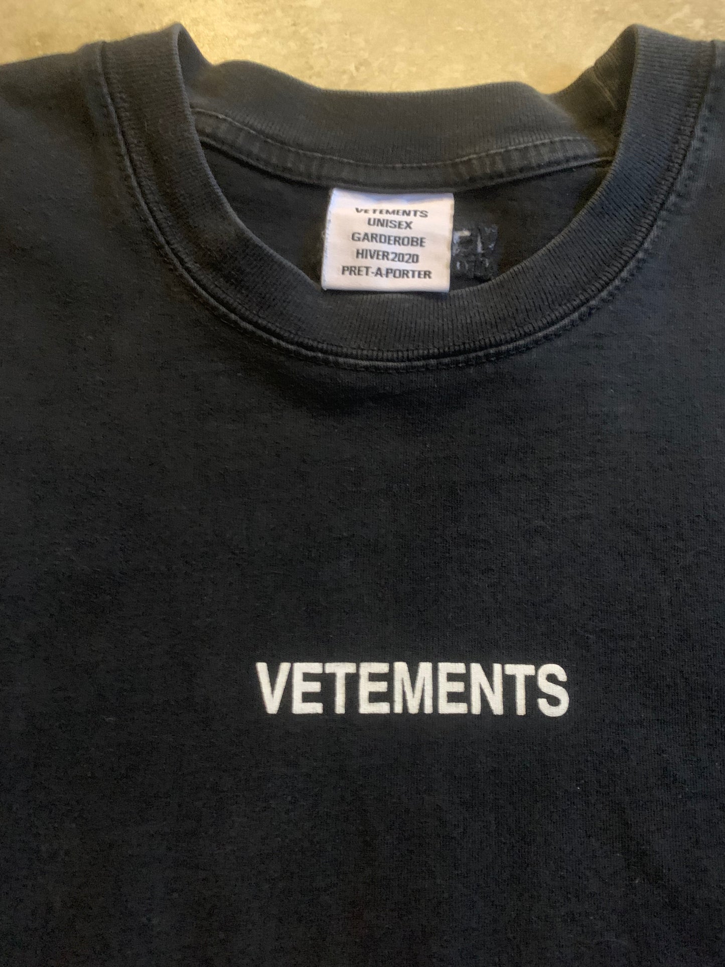 Vetements Logo Tee