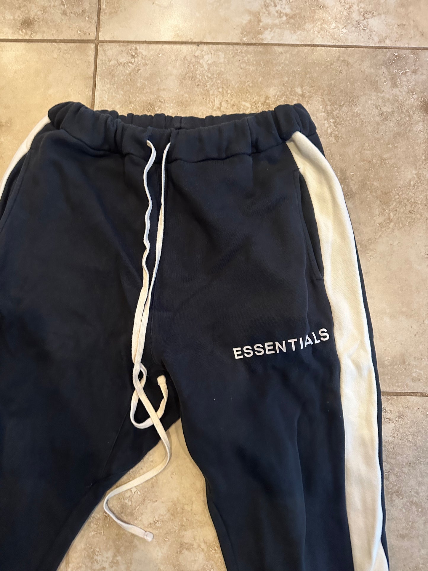 Fear Of God Essentials OG 1st drop