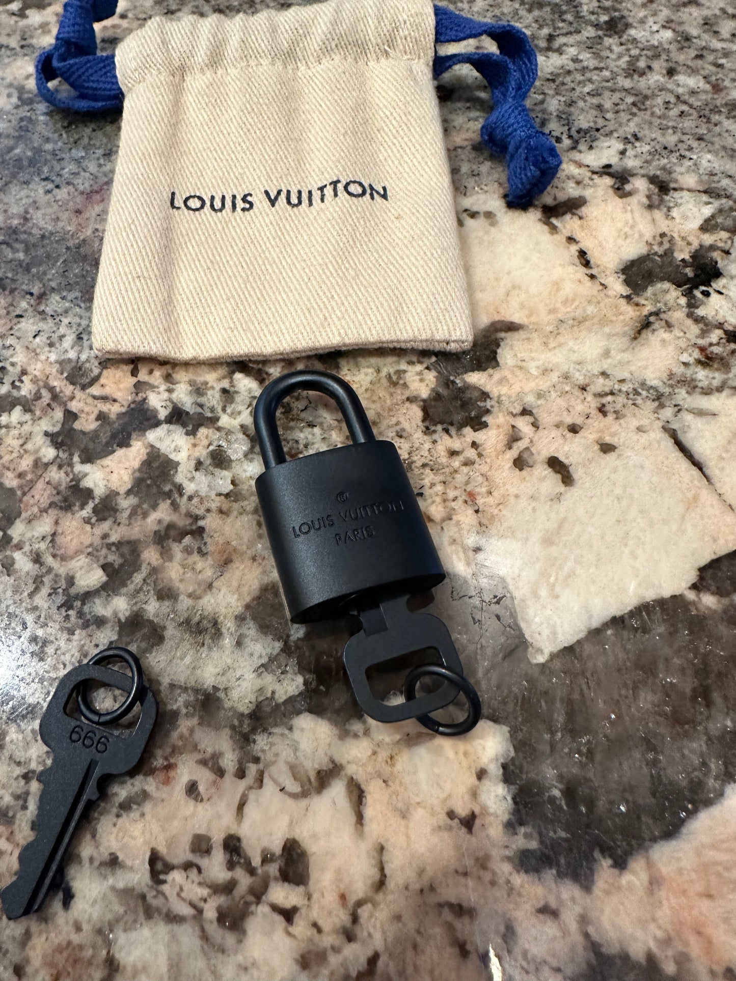 Louis Vuitton Rare Black Lock pendant for necklaces