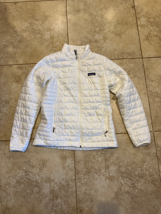 Patagonia zip up puffer